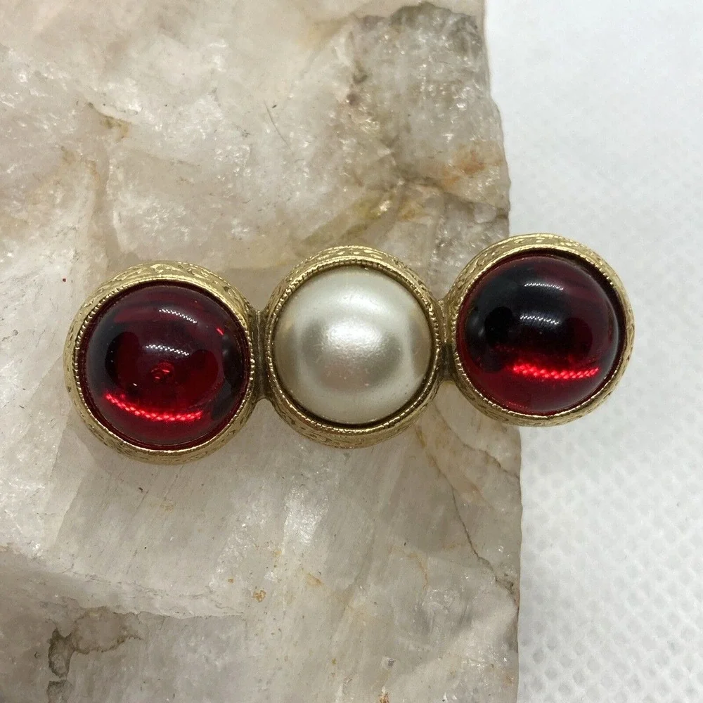 Vintage Lot of 3‎ Gold Tone Pin Brooch Organic Shapes Red Rhinestone Round